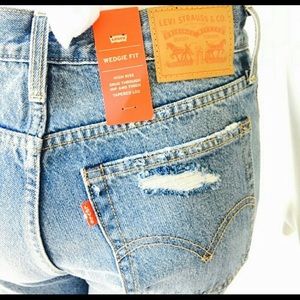 Levi’s Wedgie Fit Jeans - Selvedge Levi’s